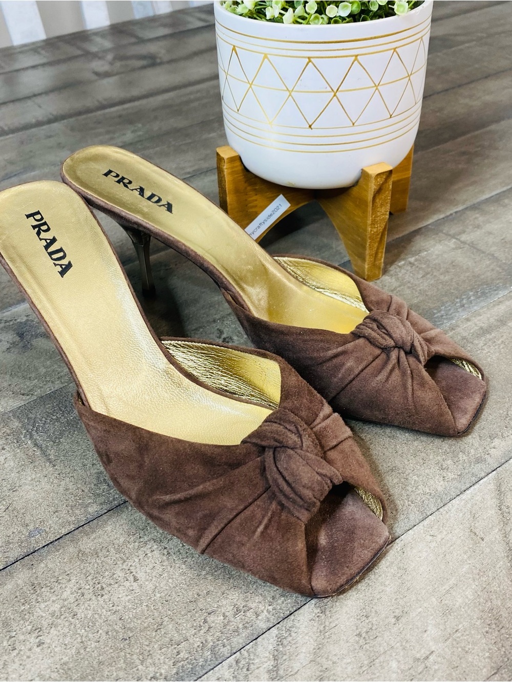 Prada Vintage Brown Suede Knotted Peep Toe Mule Heels Gold Insole Size 10 (41)